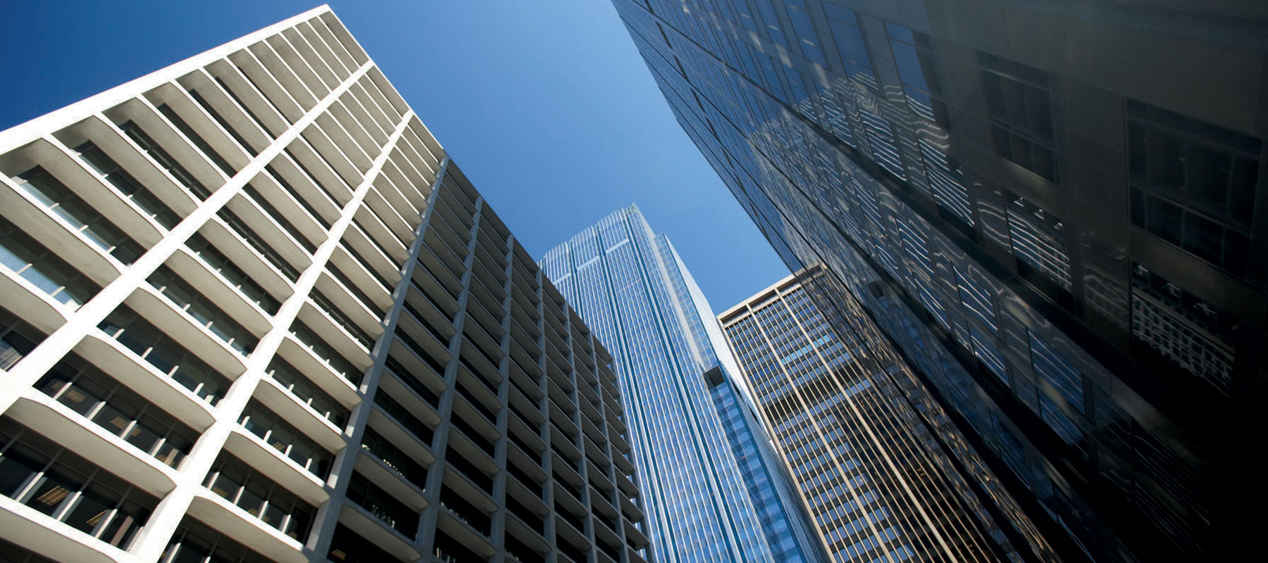 Ground view looking up between 100 & 150 South Wacker.