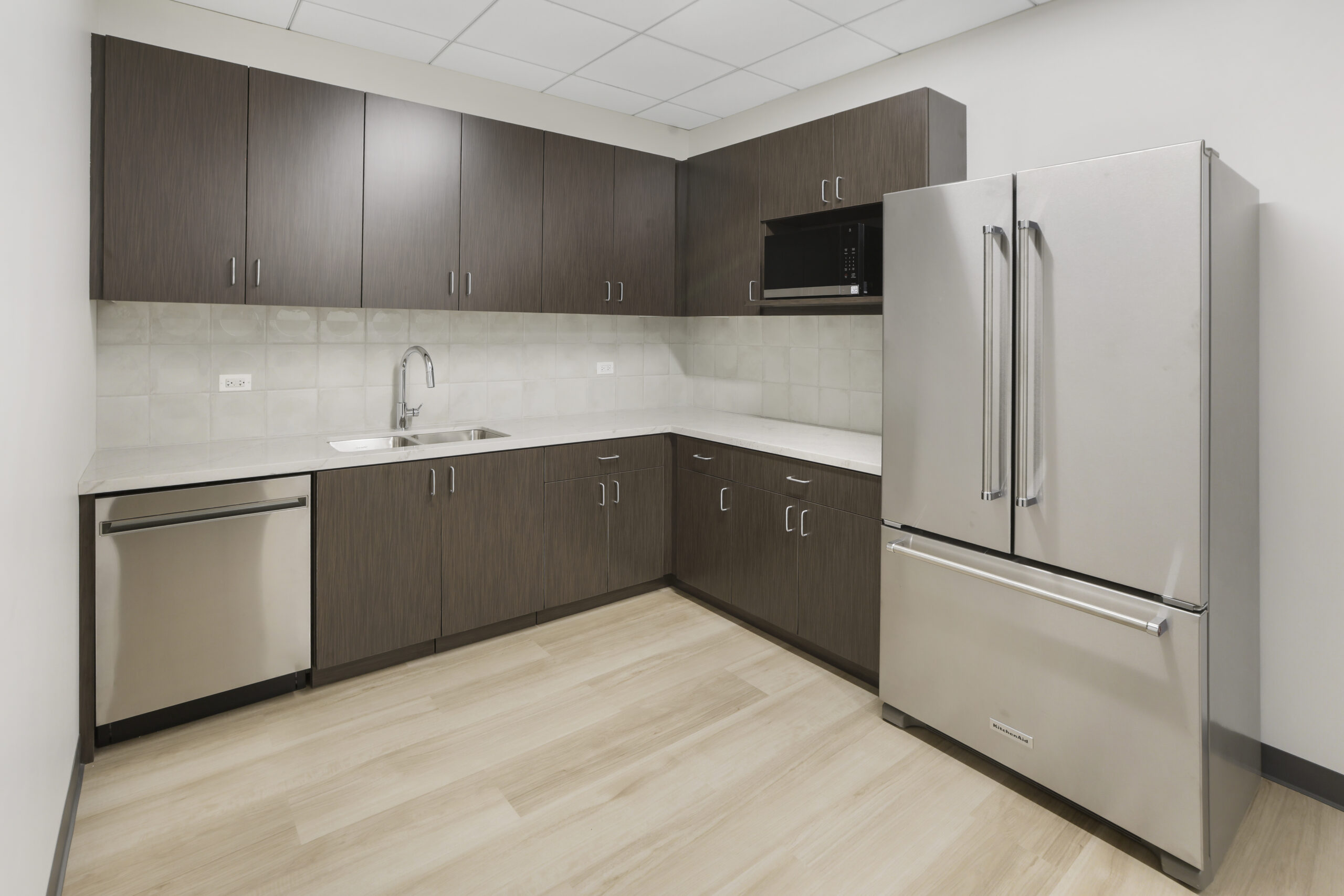 spec suite 2325 150 s wacker dr chicago il